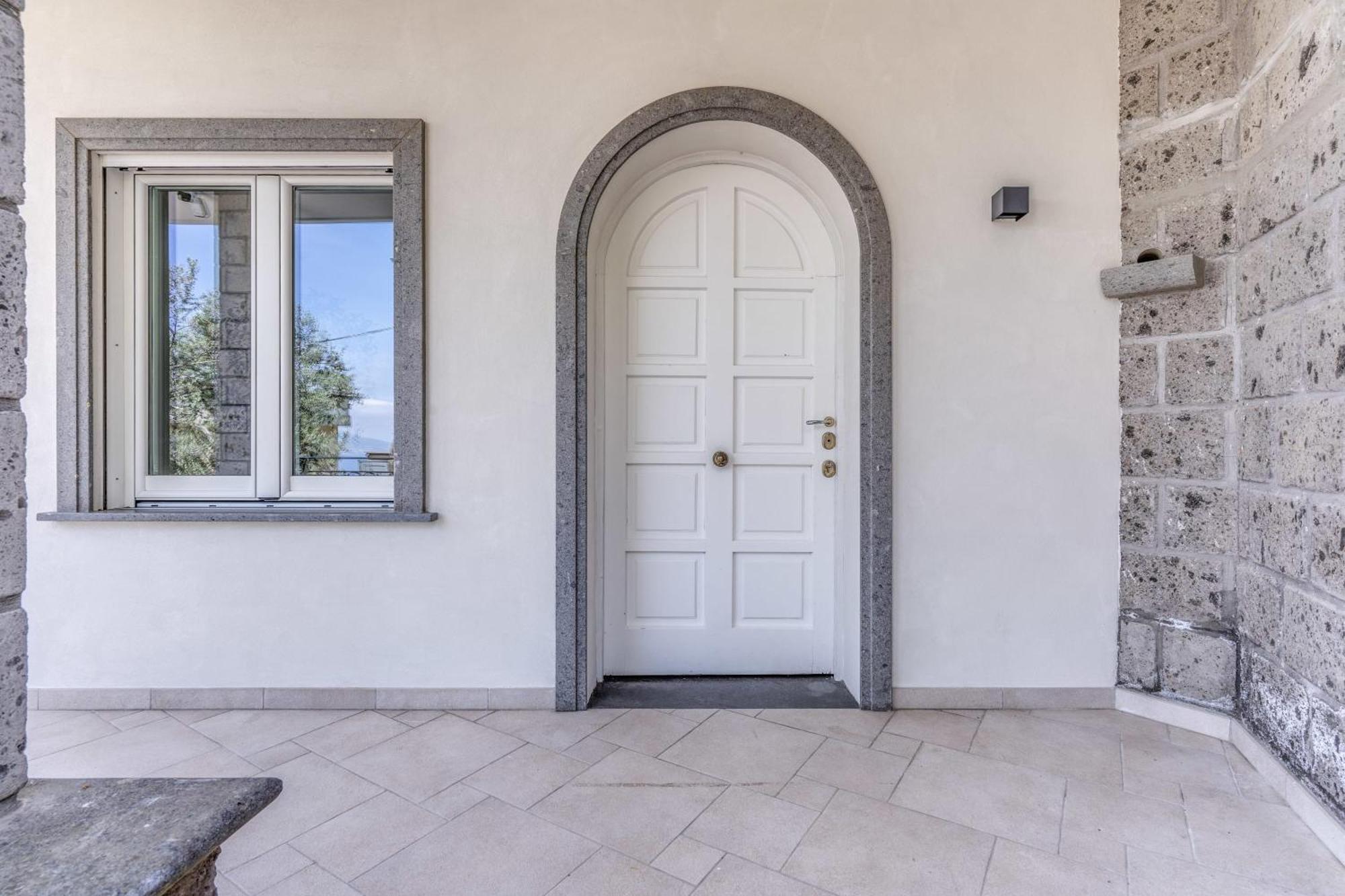 Villa Milena Modern Elegance Views And Guest Services Sorrento Exterior photo